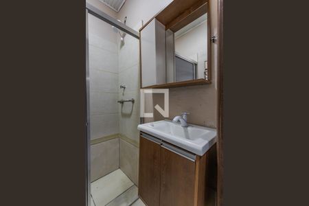 Casa à venda com 100m², 3 quartos e 5 vagas Casa à venda com 100m², 3 quartos e 5 vagasBanheiro 2