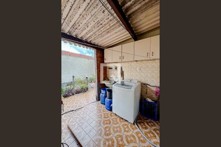 Casa à venda com 173m², 4 quartos e 4 vagasÁrea de Serviço