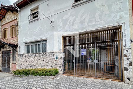 Casa à venda com 173m², 4 quartos e 4 vagasFachada