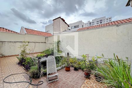 Casa à venda com 173m², 4 quartos e 4 vagasÁrea externa