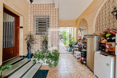 Casa à venda com 173m², 4 quartos e 4 vagasGaragem