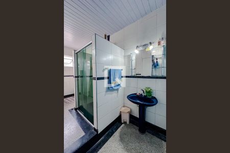 Casa à venda com 173m², 4 quartos e 4 vagasBanheiro