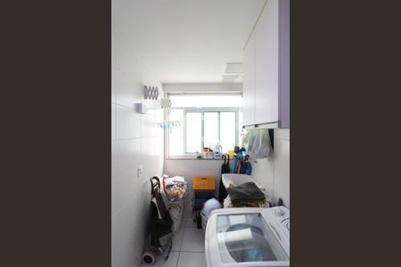 Apartamento à venda com 63m², 2 quartos e 1 vagaÁrea de Serviço