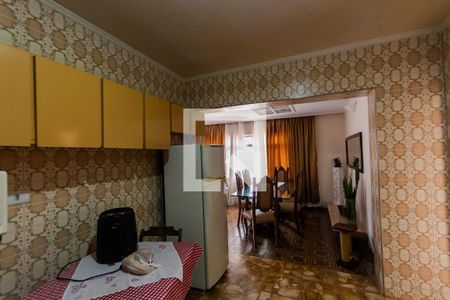 Casa à venda com 500m², 4 quartos e 5 vagasCozinha 2