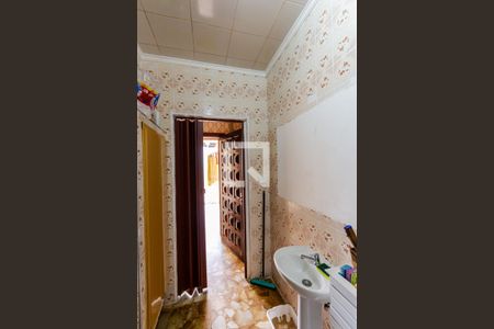 Casa à venda com 500m², 4 quartos e 5 vagasBanheiro 2