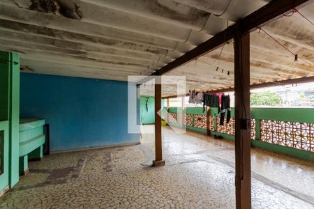 Casa à venda com 500m², 4 quartos e 5 vagasVaranda