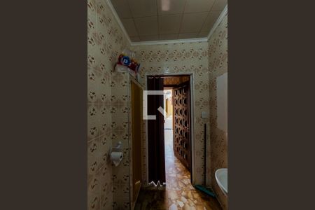 Casa à venda com 500m², 4 quartos e 5 vagasBanheiro 2