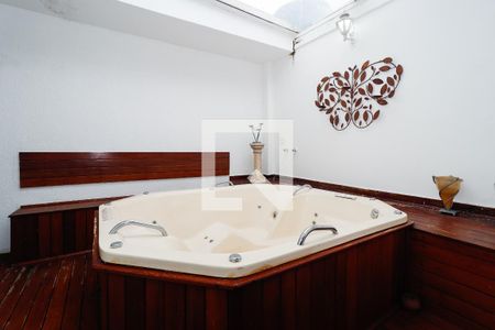 Casa para alugar com 390m², 3 quartos e 2 vagas Casa para alugar com 390m², 3 quartos e 2 vagasSuíte 1