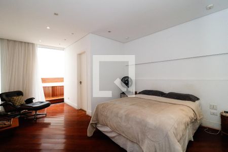 Casa para alugar com 390m², 3 quartos e 2 vagas Casa para alugar com 390m², 3 quartos e 2 vagasSuíte 1