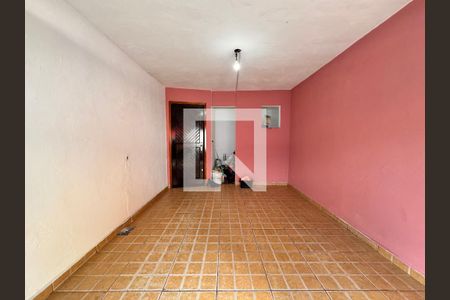 Casa para alugar com 65m², 1 quarto e 1 vaga Casa para alugar com 65m², 1 quarto e 1 vagaGaragem