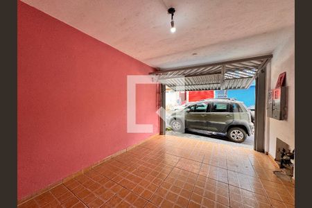 Casa para alugar com 65m², 1 quarto e 1 vaga Casa para alugar com 65m², 1 quarto e 1 vagaGaragem