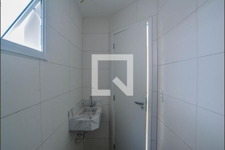 Apartamento à venda com 52m², 2 quartos e 1 vaga Apartamento à venda com 52m², 2 quartos e 1 vagaBanheiro