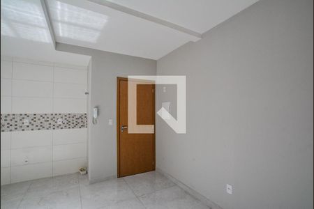 Sala de apartamento à venda com 2 quartos, 52m² em Campestre, Santo André