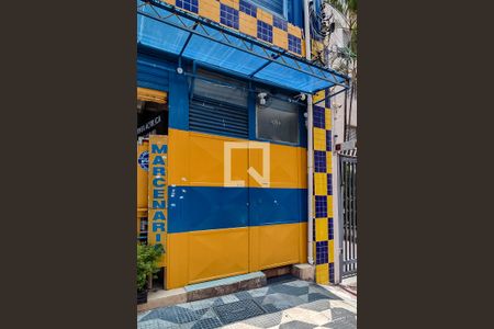 Studio para alugar com 25m², 1 quarto e sem vaga Studio para alugar com 25m², 1 quarto e sem vagaFachada