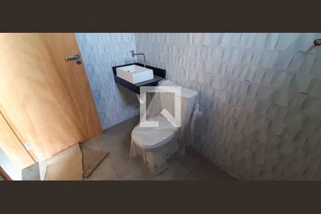 Casa à venda com 155m², 4 quartos e 2 vagasBanheiro da Suíte