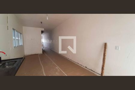 Casa à venda com 155m², 4 quartos e 2 vagasCozinha