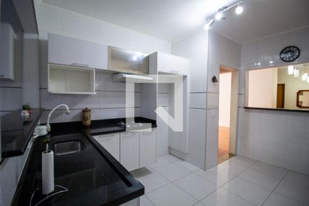 Casa para alugar com 150m², 3 quartos e 1 vaga Casa para alugar com 150m², 3 quartos e 1 vagaCozinha