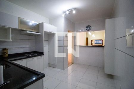 Casa para alugar com 150m², 3 quartos e 1 vaga Casa para alugar com 150m², 3 quartos e 1 vagaCozinha