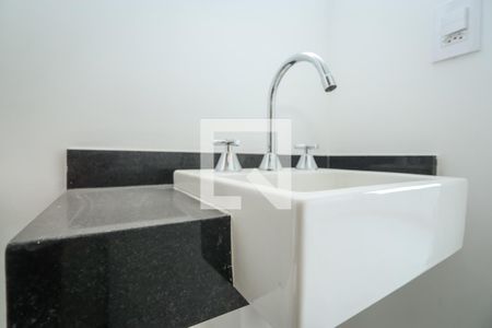 Apartamento à venda com 50m², 2 quartos e 1 vagaBanheiro 2