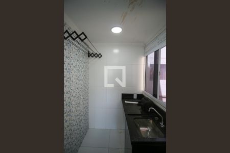 Área de Serviço de apartamento para alugar com 2 quartos, 45m² em Jardim das Oliveiras, Itaquaquecetuba