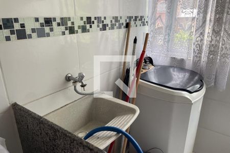 Casa para alugar com 51m², 2 quartos e 1 vagaÁrea de Serviço