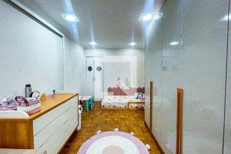 Apartamento à venda com 144m², 3 quartos e 1 vagaQuarto