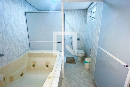 Apartamento à venda com 144m², 3 quartos e 1 vagaBanheiro da Suíte 1