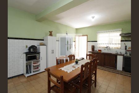 Casa à venda com 180m², 3 quartos e 4 vagasCozinha