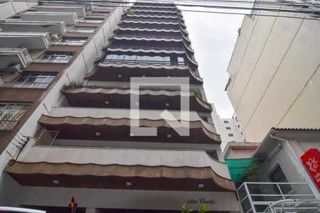 Apartamento à venda com 206m², 4 quartos e 3 vagasFachada