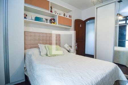Apartamento à venda com 206m², 4 quartos e 3 vagasQuarto 1