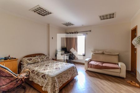 Casa à venda com 519m², 3 quartos e 5 vagas Casa à venda com 519m², 3 quartos e 5 vagasSuíte 2