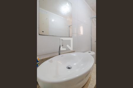 Apartamento à venda com 80m², 3 quartos e 1 vaga Apartamento à venda com 80m², 3 quartos e 1 vagaBanheiro