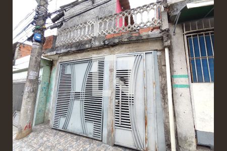 Casa para alugar com 8m², 1 quarto e sem vaga Casa para alugar com 8m², 1 quarto e sem vagaFachada