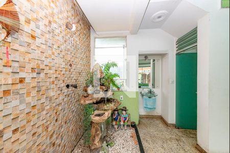 Casa à venda com 460m², 4 quartos e 8 vagas Casa à venda com 460m², 4 quartos e 8 vagasSala 1