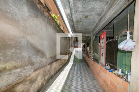 Casa à venda com 460m², 4 quartos e 8 vagas Casa à venda com 460m², 4 quartos e 8 vagasGaragem