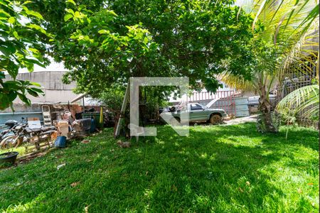 Casa à venda com 460m², 4 quartos e 8 vagas Casa à venda com 460m², 4 quartos e 8 vagasÁrea externa