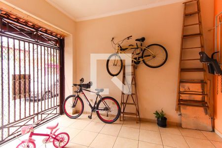 Casa à venda com 135m², 3 quartos e 1 vaga Casa à venda com 135m², 3 quartos e 1 vagaGaragem