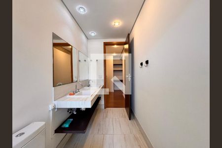 Apartamento para alugar com 199m², 3 quartos e 4 vagasBanheiro da Suíte 3