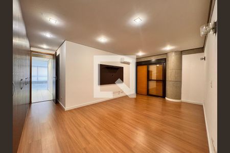 Apartamento para alugar com 199m², 3 quartos e 4 vagasSuite 3