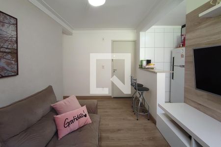 Sala de apartamento à venda com 2 quartos, 45m² em Loteamento Parque São Martinho, Campinas