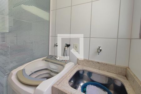 Apartamento à venda com 45m², 2 quartos e 1 vaga Apartamento à venda com 45m², 2 quartos e 1 vagaÁrea de Serviço