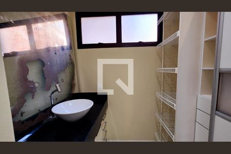 Apartamento à venda com 197m², 4 quartos e 2 vagasCloset da suíte