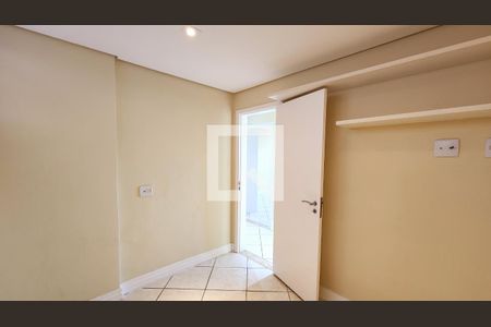 Apartamento à venda com 197m², 4 quartos e 2 vagasQuarto 2