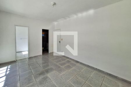 Casa à venda com 330m², 3 quartos e 3 vagasSuíte