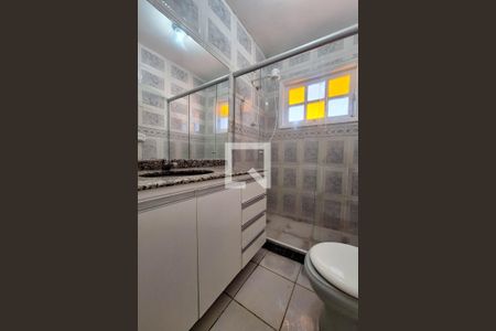 Casa à venda com 330m², 3 quartos e 3 vagasBanheiro Social