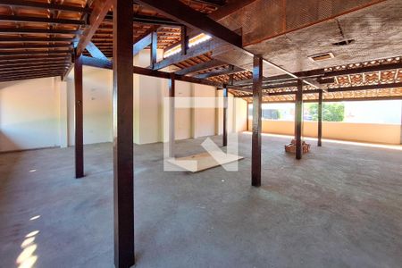 Casa à venda com 330m², 3 quartos e 3 vagasTerraço