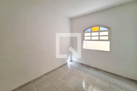 Quarto 1 de casa à venda com 3 quartos, 330m² em Piratininga, Niterói