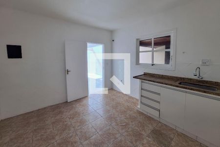 Casa à venda com 330m², 3 quartos e 3 vagasCozinha