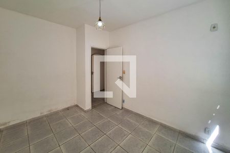 Casa à venda com 330m², 3 quartos e 3 vagasQuarto 2