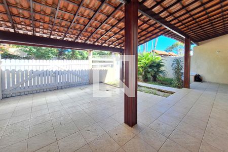 Casa à venda com 330m², 3 quartos e 3 vagasQuintal